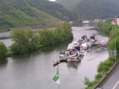 Bei Alken durfte ich das erste mal die Mosel überqueren