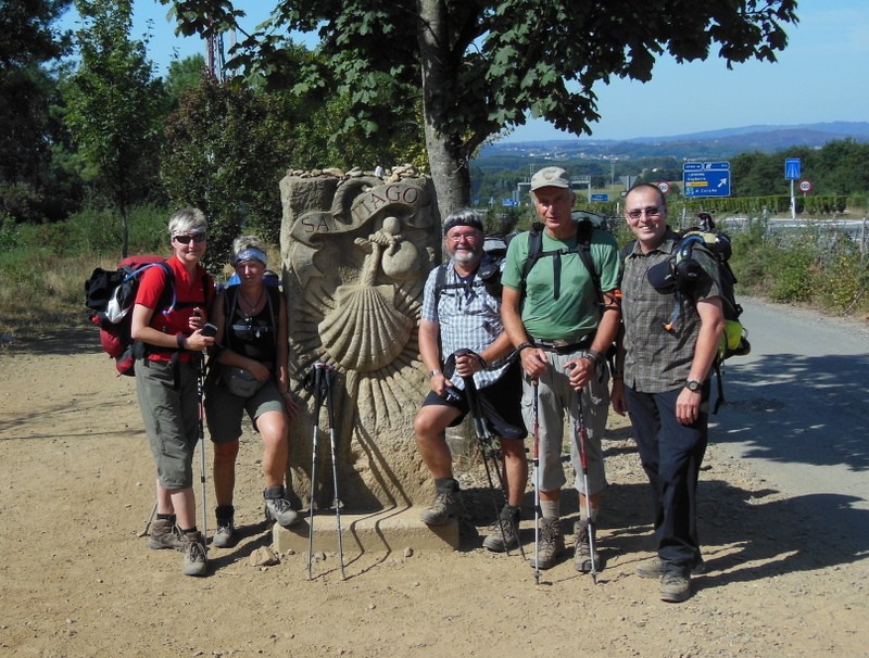 Gruppenbild vor Santiago