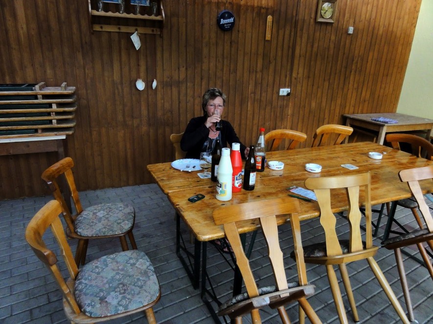 Abendessen im Getränkemarkt