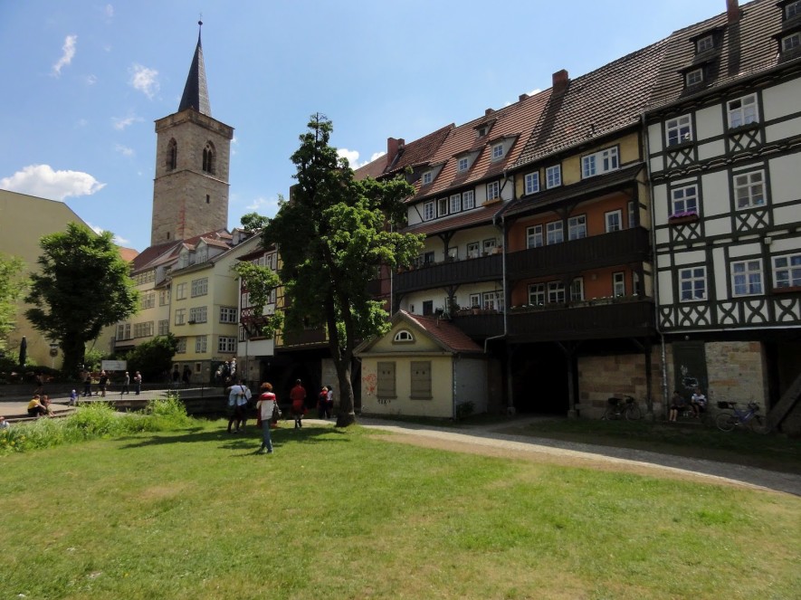 Die Krämerbrücke (einzig bewohnte Bücke nördlich der Alpen)