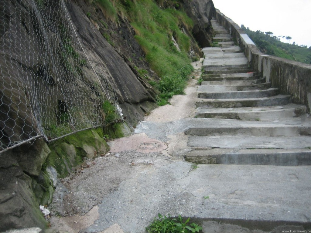 BURNOUT, Jakobsweg an der Küste, Küstenweg