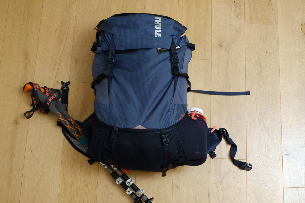 Der Thule Capstone 40 L Women‘s Fit im großen Pilger-Rucksacktest - Detailaufnahme von hinten